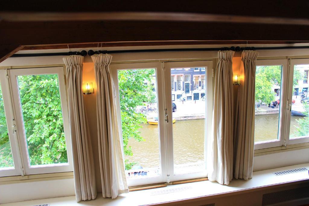 Amsterdam Jewel Canal Apartments Cameră foto